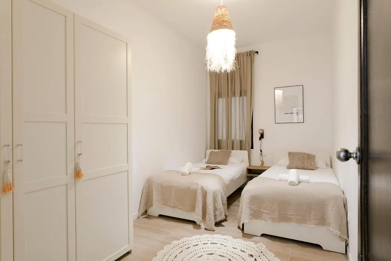 Ab Spacious Eixample Apartment Barcelona