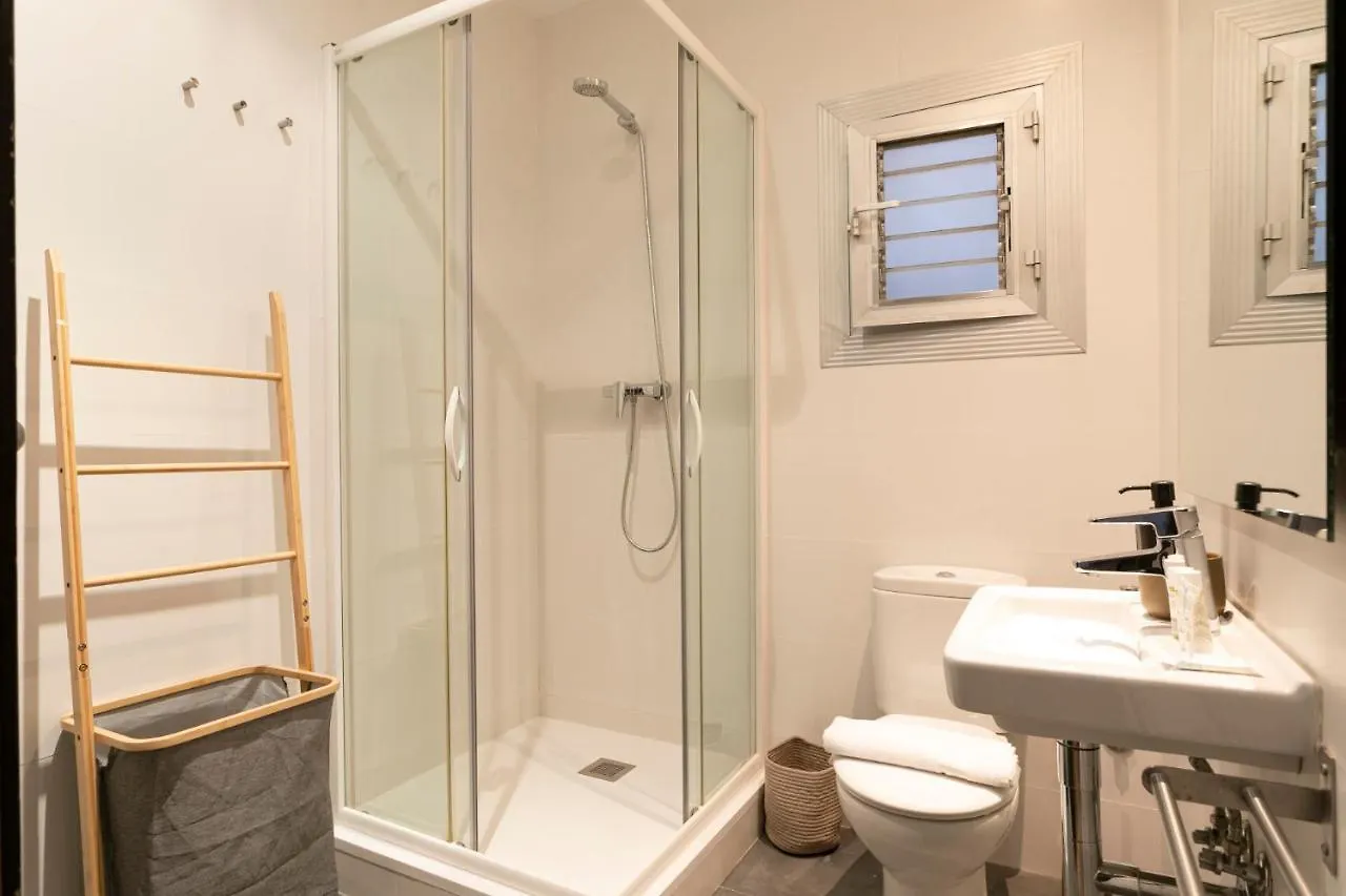 Ab Spacious Eixample Apartment Barcelona Spain